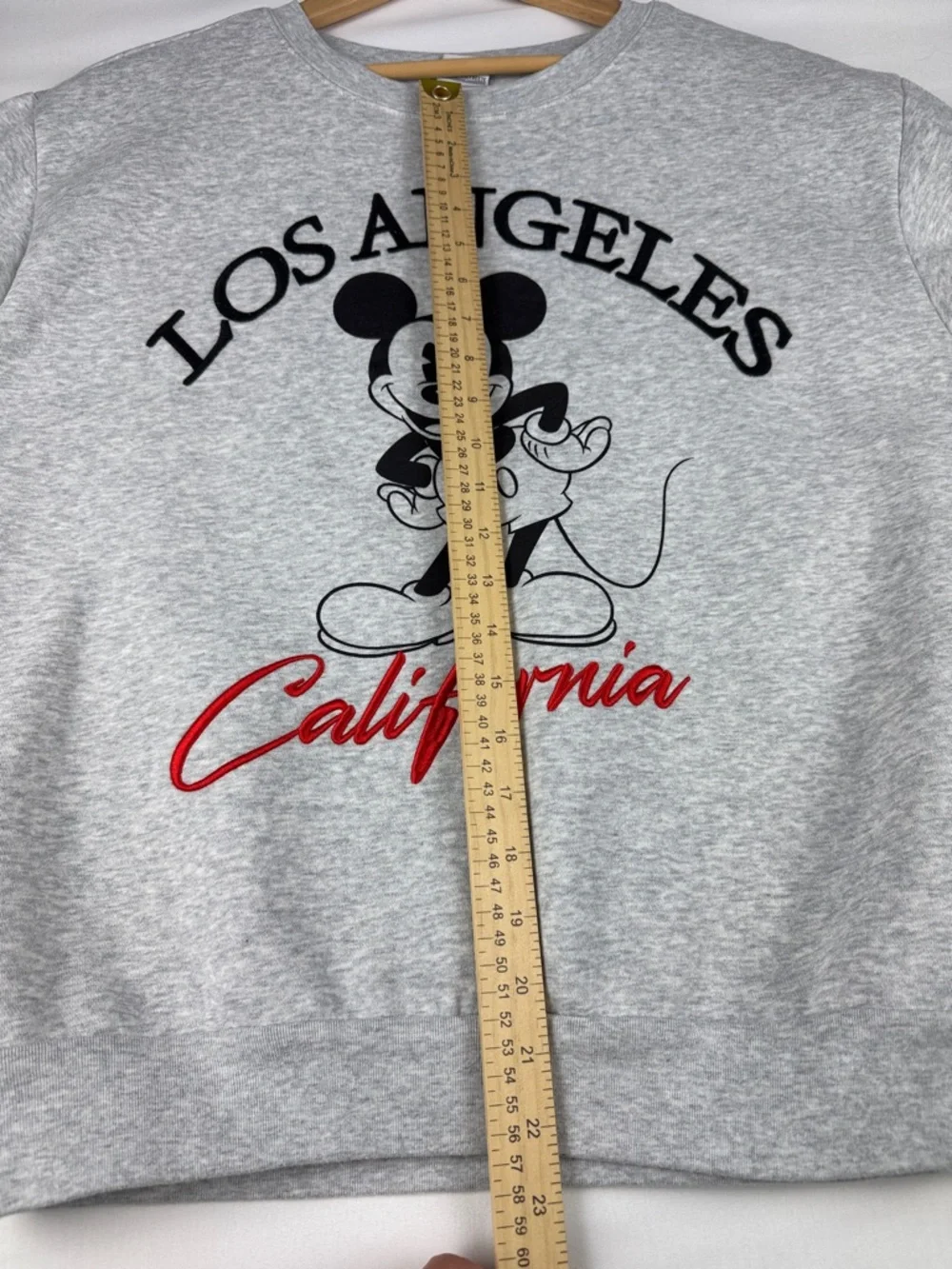 Disney Los Angeles Mickey Mouse Crewneck Sweatshirt Women's Size L Gray - Picture 5 of 9